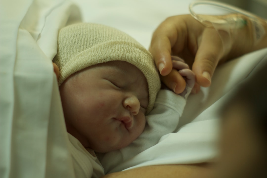 Anne-Bebek-42d48718f7c94a263bcce843efa07518 Anne, Bebek İlişkisinin Gizemleri: Bağlantıyı Güçlendirmenin Yolları Neler?