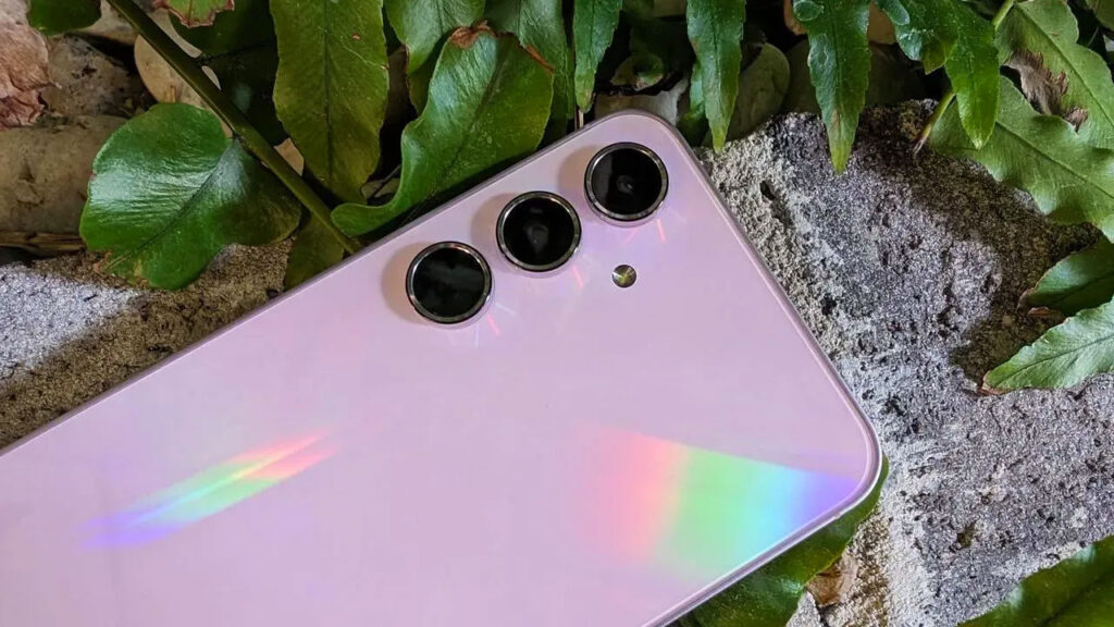 samsung-galaxy-a56-guvenlik-guncellemesini-genisletiyor-2-1024x576 Samsung modelleri – 7 yıl Android, One UI ve güvenlik güncellemeleri alacak